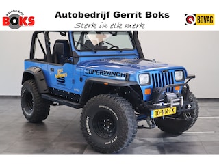 Jeep Wrangler 4.0i Softtop 4WD Luxe Leder Automaat Uniek LED Bar Compressor Winch Lier Grote banden 80372KM