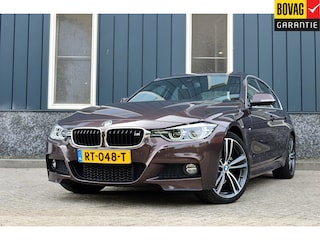 BMW 330i xDrive M-Sport Rijklaarprijs-Garantie Individual Uitvoering Navigatie Trekhaak Leder Led Schuifdak