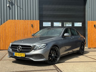 Mercedes-Benz E-klasse 200 Premium Plus Adaptive cruise!