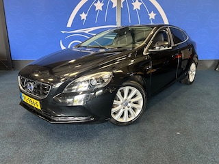 Volvo V40 2.0 D3 / 150-PK / INSCRIPTION - SUMMUM