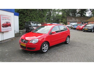 Volkswagen Polo 1.4-16V Optive