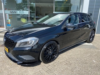 Mercedes-Benz A-klasse 180 AMGPAKKET/Automaat/Led
