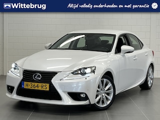 Lexus IS 300h Business Line Pro NAVIGATIE | FULL LED | FRAAIE GOED ONDERHOUDEN AUTO!