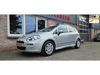 Fiat Punto Evo 0.9 TwinAir Pop Trekhaak! 5-Deurs! Airco! Cruise Control! NAP! Nette Auto! Dealer Onderhouden!