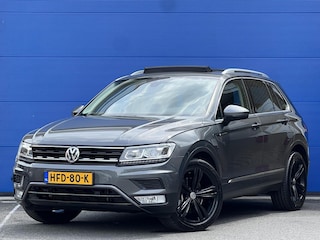 Volkswagen Tiguan 2.0 TSI 4Motion Highline | Trekhaak | Pano