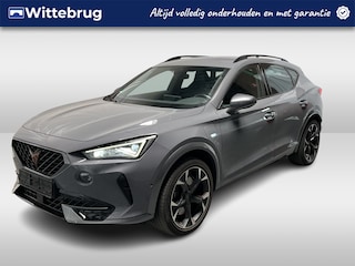 Cupra Formentor 1.4 e-Hybrid VZ Performance / AUTOMAAT/ 245 PK/ CAMERA/ PARK. SENSOREN/ STUUR-STOELVERWARM./ KEYLESS/ DCC/ ADAPT. CRUISE/ APP-CONNECT/ MATRIX/ NAVI/ CLIMA/ DAB/ 19" LMV