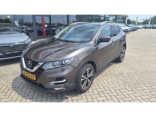Nissan Qashqai 1.3 DIG-T 160 PK N-Connecta Navigatie | 360 Graden Camera | Climate Controle | Cruise Control | Radio-DAB-USB | Stoelverwarming | Panorama dak | LM-velgen | Parkeersensoren