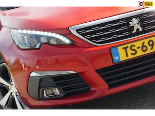 Peugeot 308 SW 1.6 BlueHDI GT-pack | Ultimate Red | Carplay/Leder/CAM/Full-LED/Stoelverwarming - Fijne reisgenoot!