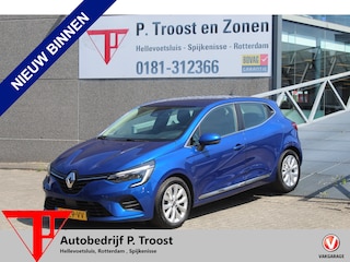 Renault Clio 1.0 TCe Intens Navigatie/Virtual cockpit/Climate control/Apple carplay/Cruise control/Lane assist/Parkeersensoren/Elektrische ramen/Elektrisch verstelbare spiegels/16''Lichtmetalen velgen.