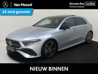 Mercedes-Benz A-klasse 180 AMG Line / Stoelverwarming / Achteruitrijcamera / Panaroma-schuifdak / Night-Pakket /