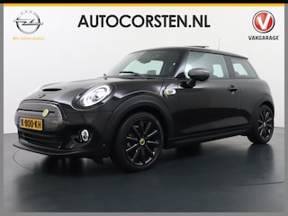 Mini Mini AUT-184pk Charged Leer Navi Camera Harman/Kardon Apple Carplay Adaptive Matrix LED koplampen en LED achterlichten met Union Jack SportSt. 1/2 Leer+Verwarmd Connected services Digi-Dash PDC Ecc DAB Comfort Access Cruise Control Stoelverwarming Lmv 17" Isofix Regen-Lichtsensor 3 fase tot 11kw / 16A laden thuis ! 42.000 nieuw! Wegenbelasting slechts 16Euro p/m