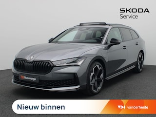 Skoda Superb Combi 1.5 TSI PHEV Sportline Business 204PK DSG Pano-Schuifdak, Matrix LED-verlichting, Achteruitrijcamera, Keyless, Side Assist, Memorystoel, Adaptieve Cruise Controle, Stoel-Stuurverwarming, Trekhaak, 19" LM Velgen