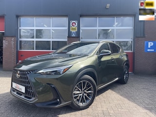 Lexus NX 450h+ AWD Luxury Line, PLUG IN, afneembare trekhaak ,