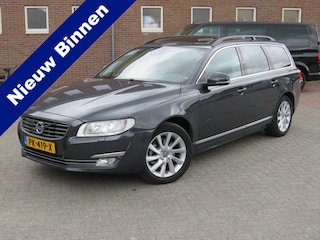 Volvo V70 2.0 D4 181Pk Nordic+ * Rijklaarprijs incl. garantie * Leder * Schuifdak * Trekhaak * ACC * PDC V+A