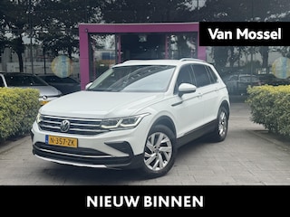 Volkswagen Tiguan 1.5 TSI Elegance | NAVIGATIE | ACHTERUITRIJCAMERA | STOELVERWARMING | CLIMATE CONTROL | PARKEERSENSOREN | ELEKTRISCHE ACHTERKLEP | IQ LIGHT |
