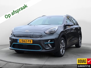 Kia Niro DynamicLine 39 kWh (136 PK) 1e-Eig. & Keurig-Onderh. BOVAG-Garantie. NL-Auto. Half-Leer, Navigatie/Apple-Carplay/Android-Auto, Adaptive-Cruisecontrol, Keyless-Entry/Start, Parkeersensoren, Achteruitrijcamera, DAB, Licht-Zicht-Pakket, Lm-Velgen-17Inch, Privacy-Glas