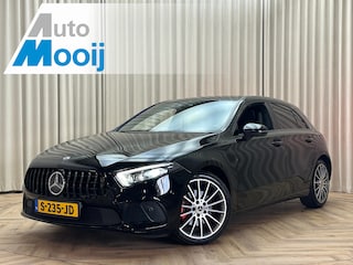 Mercedes-Benz A-klasse 200 Business Plus *Camera V+A* Widescreen, Ambient Light, Sportstoel + Stoelverw., Privacy Glass, Panamericana