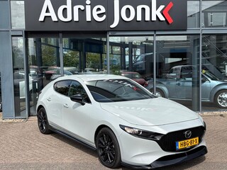 Mazda 3 2.5 e-SkyActiv-G M Hybrid 140 Homura | AEROPAKKET | APPLE CARPLAY | DODEHOEKDETECTIE | ADAPTIEF CRUISE CONTROL | HEAD UP | 18 INCH LM | DEMO | *6 JAAR FABRIEKSGARANTIE |