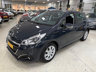 Peugeot 208 1.2 PURETECH / AIRCO / CRUISE / DAB+ / NAVI / MULTIMEDIA