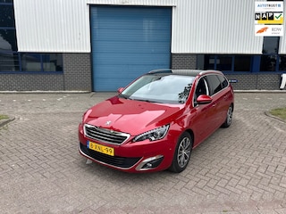Peugeot 308 SW 1.2 e-THP * Panoramadak * Stoelverwarming * Navigatie *