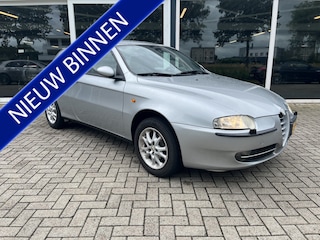 Alfa Romeo 147 1.6 T.Spark Edizione Esclusiva Leer / Clima /  Trekhaak