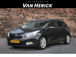 Kia Ceed Cee'd 1.6 GDI Business Pack | Cruise | Trekhaak | Camera