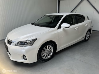 Lexus CT 200h Business Line Dealer onderhouden