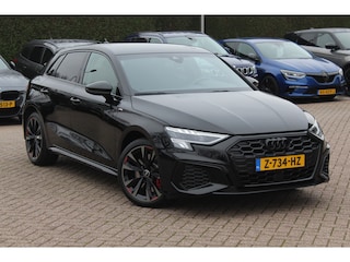 Audi A3 Sportback 45 TFSI e S edition Competition / Camera / Leder / B&O / ACC / Keyless / 18'' / Navigatie / Stoelverwarming