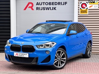 BMW X2 SDrive20i High Executive Pano/Camera