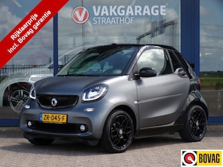 Smart Fortwo cabrio 1.0 Turbo Pure, Automaat / Stoelverwarming / Camera + Sensoren / Climate Control / Cruise Control / 16'' LMV
