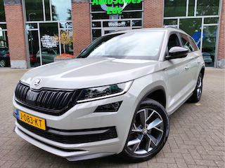 Skoda Kodiaq 1.5 TSI DSG Sportline Business Wegklapbare trekhaak - Achteruitrijcamara - Leder/Alcantara - NL auto - Dealer onderhouden