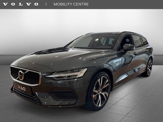 Volvo V60 B4 Essential Edition | Climate Pack | Achteruitrijcamera |