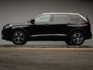 Peugeot 5008 1.2 PureTech Allure Sport 7p. (APPLECARPLAY,NAVI,LED,SFEER VERLICHTING,CRUISE,PDC,CAMERA,GETINT,LM VELGEN,NETTESTAAT)