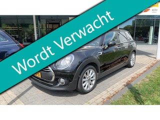 Mini Clubman 1.5 One Salt 102pk 1e eig. Clima Navi PDC Historie