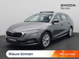 Skoda Octavia Combi 1.4 TSI iV PHEV Business Edition Plus 204PK DSG Pano-Schuifdak, Adaptieve Cruise Controle, Head-Up Display, Side Assist, Keyless, Elektr. Achterklep, Achteruitrijcamera, Stoel-Stuurverwarming, 17" LM Velgen