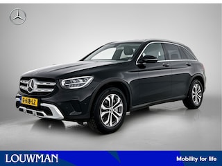 Mercedes-Benz GLC 200 Business Solution Limited | Lichtmetalen velgen | Navigatie | Parking support met camera achter | Trekhaak wegklapbaar | Inclusief 24 maanden MB Certified garantie voor Europa.