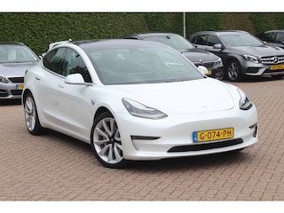 Tesla Model 3 Long Range AWD 75 kWh / Autopilot / Panoramadak / Camera / Leder / 20'' / Leder / Premium Audio
