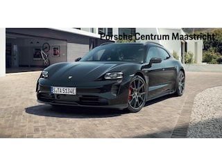 Porsche Taycan GTS