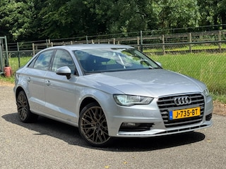 Audi A3 Limousine 1.4 TFSI CoD Ambition /Automaat/Carplay/