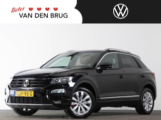 Volkswagen T-Roc AUTOMAAT 1.5 TSI 150 PK DSG Sport | Navigatie | Stoelverwarming | Adaptieve Cruise Control | Side Assist |