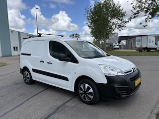 Citroën Berlingo 1.6 BlueHDI 75 Club 3-Persoons. Zeer mooie en als nieuw rijdende bedrijfsauto !!!