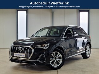 Audi Q3 35 TFSI 150pk S-Tronic S-Line Camera, Virtual cockpit, Leder/alcantara