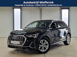 Audi Q3 35 TFSI 150pk S-Tronic S-Line Camera, Virtual cockpit, Leder/alcantara