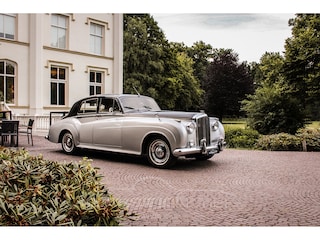 Bentley S2 