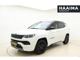 Jeep Compass 4xe 240 Plug-in Hybrid Electric S Automaat | Navigatie | Lederen bekleding | Camera | Keyless | Zwart dak | Dakrails | Lichtmetalen velgen black | Climate control