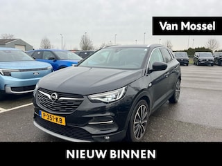 Opel Grandland X 1.6 Turbo Hybrid Ultimate | Leder + Memory | Adaptieve Cruise Control | Elektrische achterklep | Trekhaak | 360-graden camera