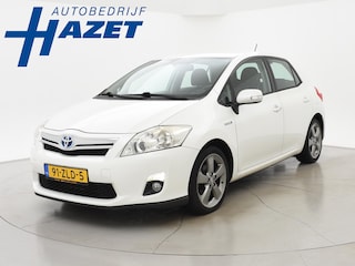 Toyota Auris 1.8 FULL HYBRID MOTOR DEFECT | GAT IN HET BLOK - ENGINE IS BROKEN