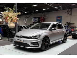 Volkswagen Golf 1.5 TSI Xenon Navi Carplay Cruise