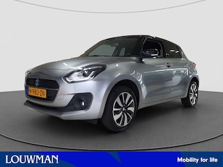 Suzuki Swift 1.2 AllGrip Stijl Smart Hybrid | Navigatie | Camera | LM Velgen |