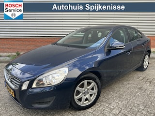 Volvo S60 1.6 T4 Kinetic | Automaat | Navigatie |